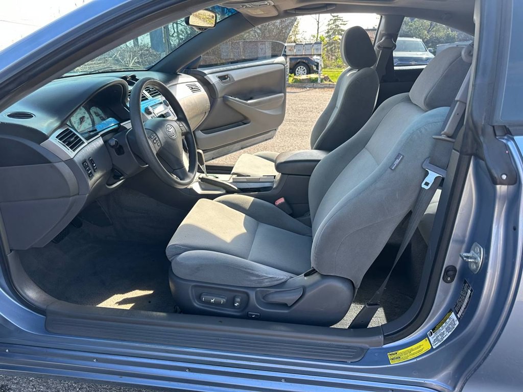 2005 Toyota Camry Image 21