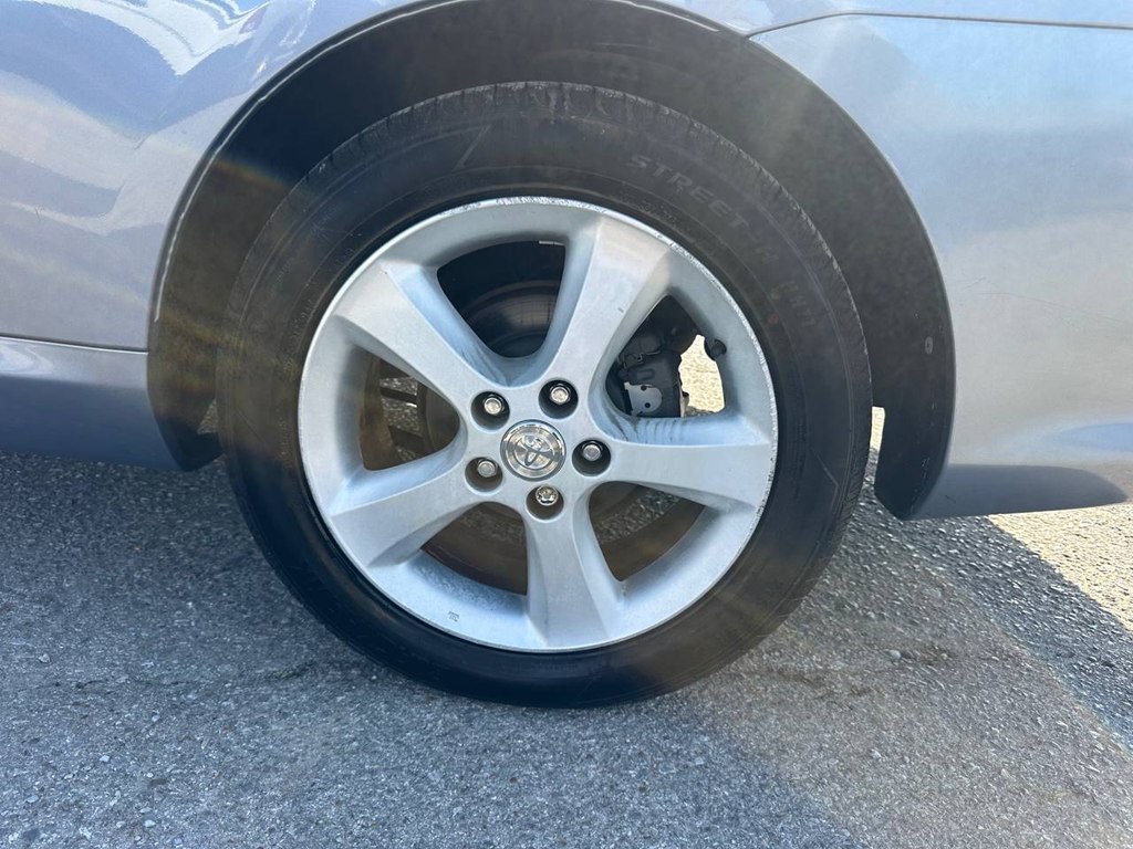 2005 Toyota Camry Image 23