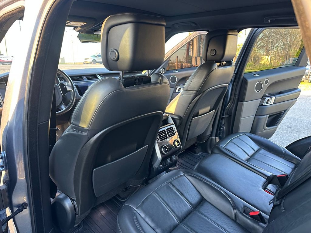 2018 Land Rover Range Rover Sport Image 17
