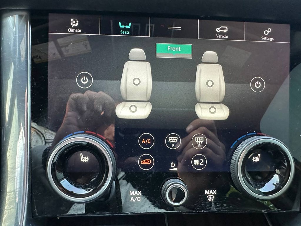 2018 Land Rover Range Rover Sport Image 32