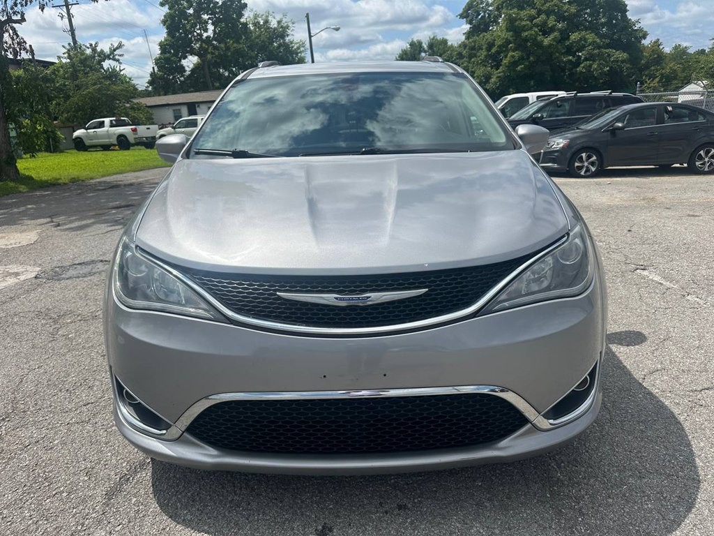 2019 Chrysler Pacifica Image 3