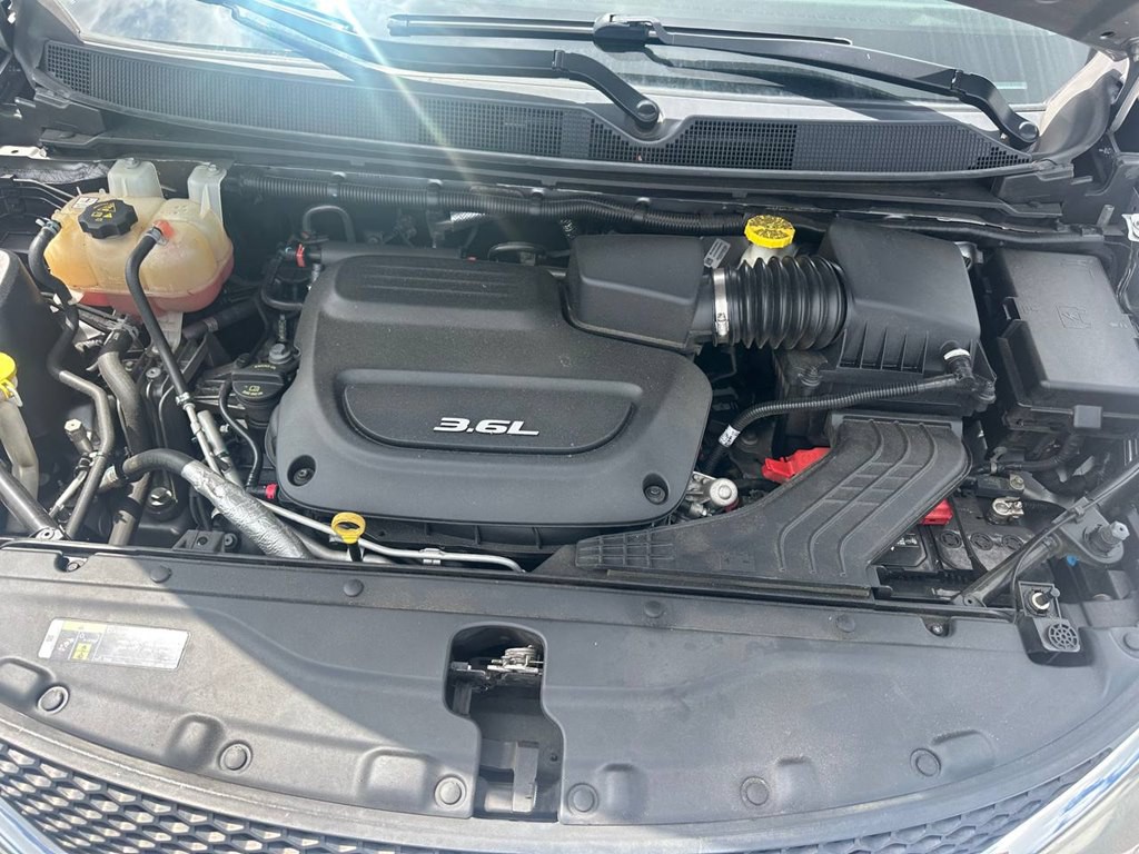 2019 Chrysler Pacifica Image 11