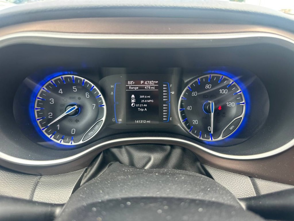 2019 Chrysler Pacifica Image 34