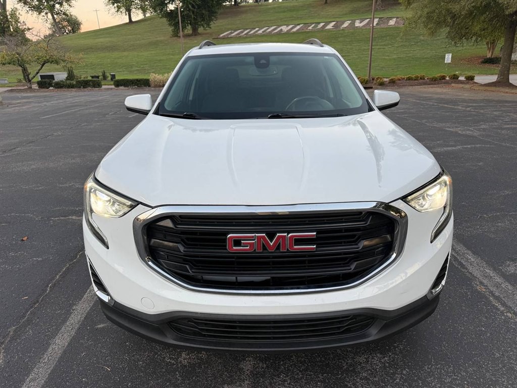 2020 GMC Terrain Image 3