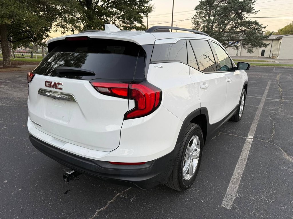 2020 GMC Terrain Image 6