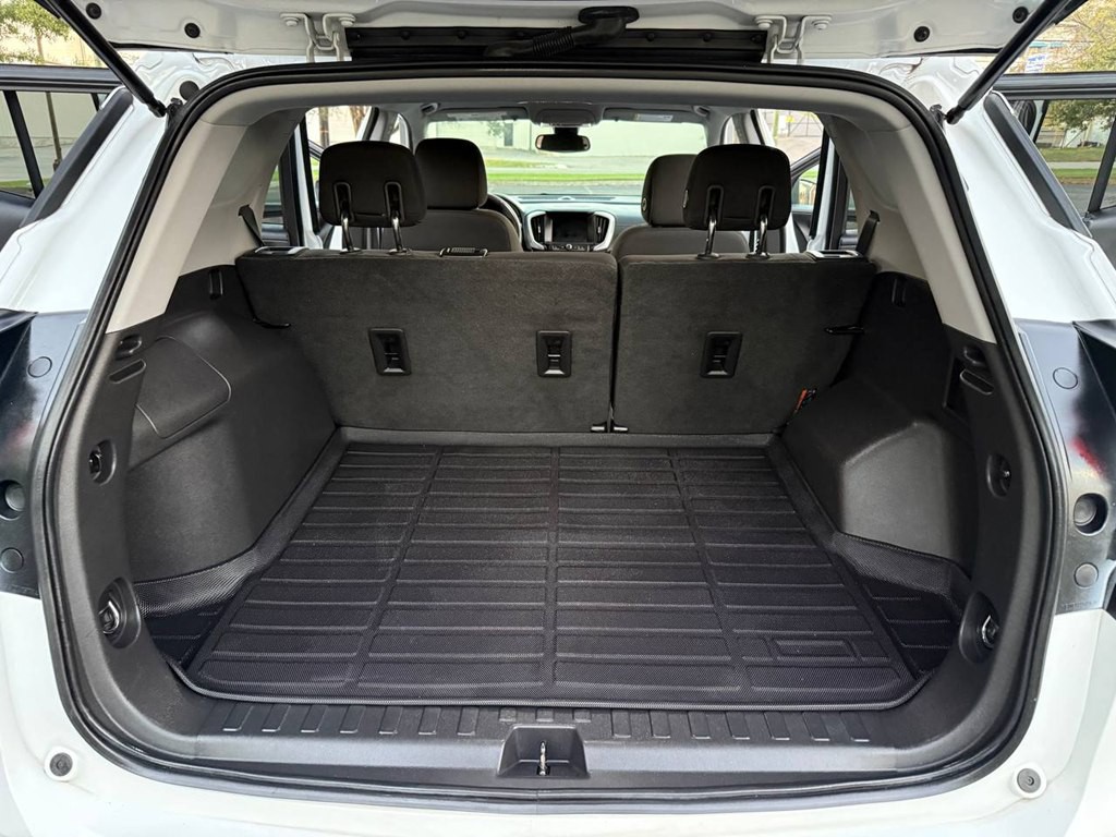 2020 GMC Terrain Image 13