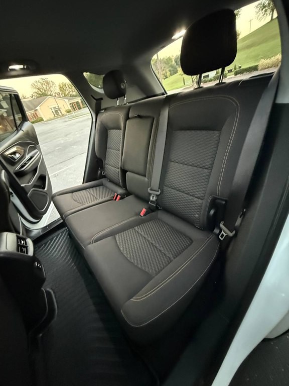 2020 GMC Terrain Image 22