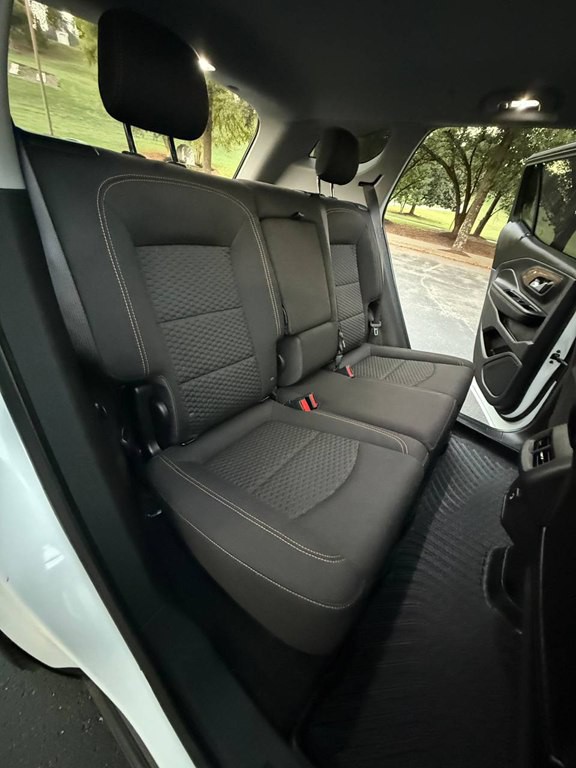 2020 GMC Terrain Image 23