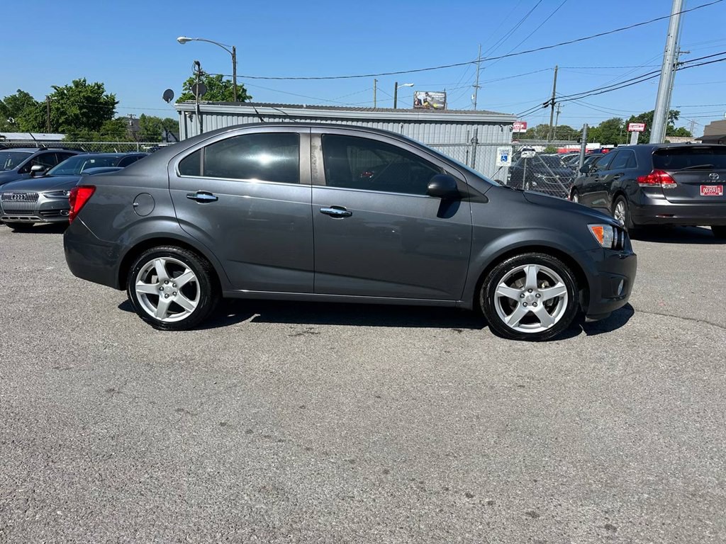 2013 Chevrolet Sonic Image 5
