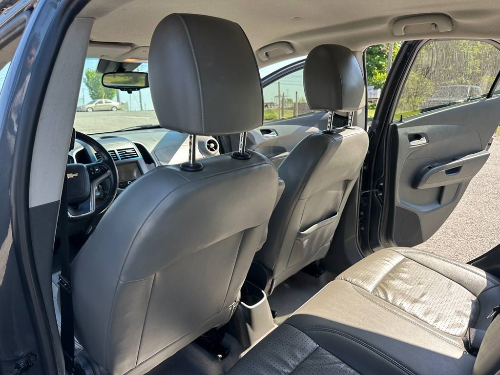 2013 Chevrolet Sonic Image 19