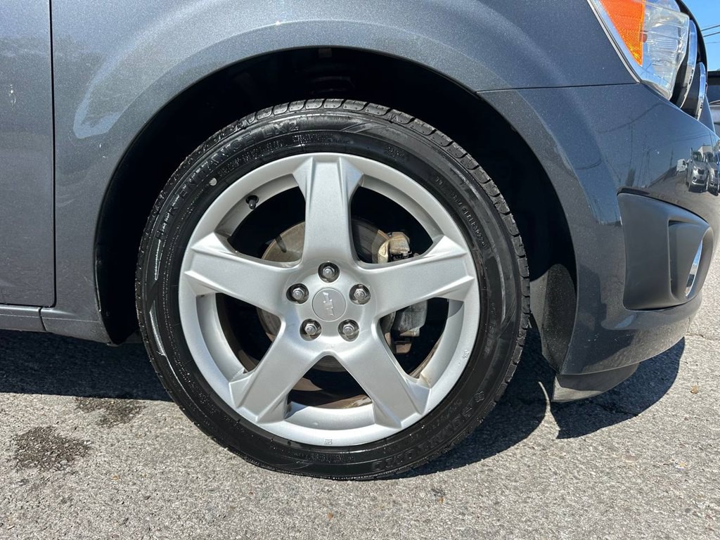 2013 Chevrolet Sonic Image 28