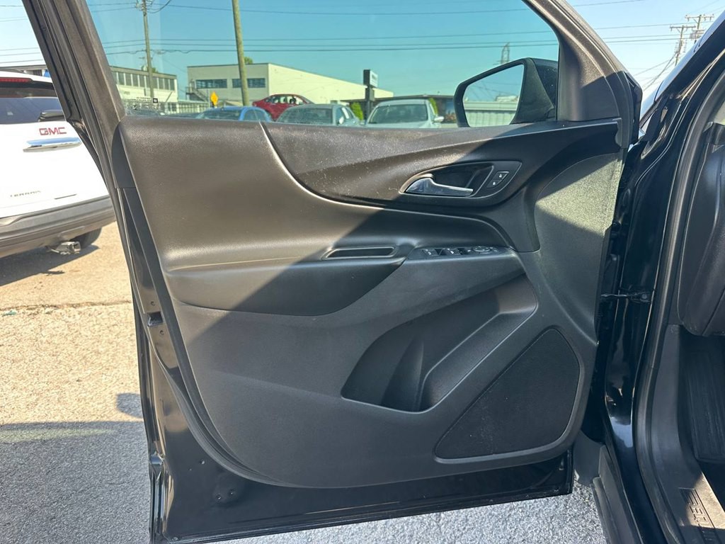 2019 Chevrolet Equinox Image 16