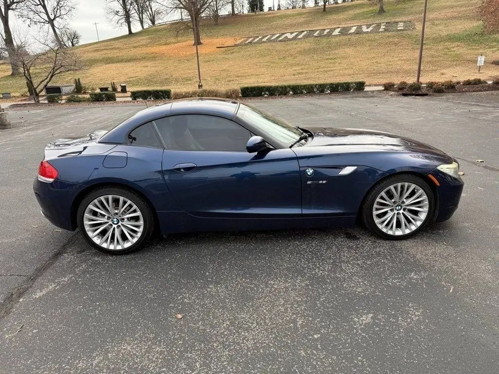 2009 BMW Z4 Image 8