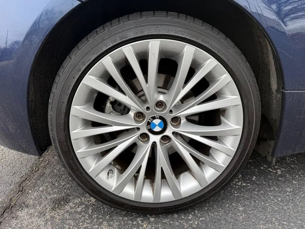 2009 BMW Z4 Image 19