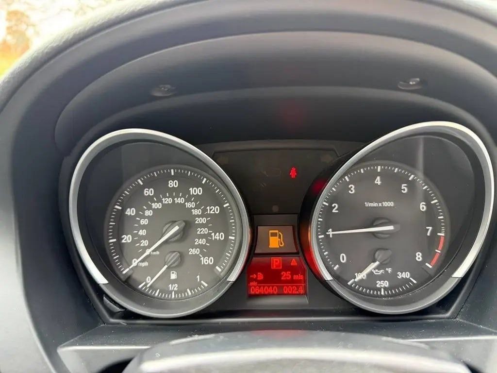 2009 BMW Z4 Image 25