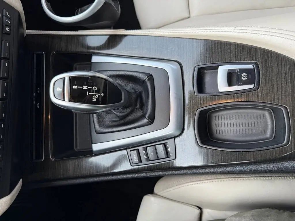 2009 BMW Z4 Image 26
