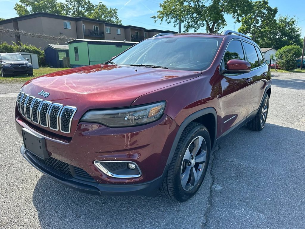 2019 Jeep Cherokee Image 2