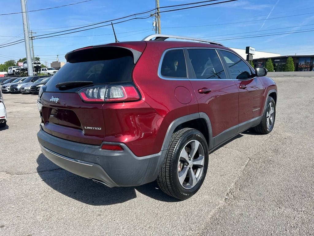 2019 Jeep Cherokee Image 5
