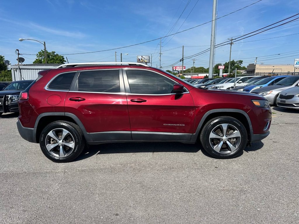 2019 Jeep Cherokee Image 6