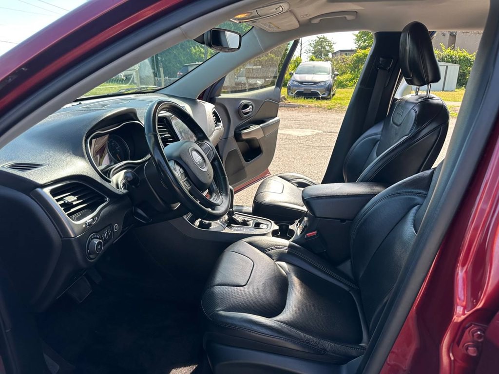 2019 Jeep Cherokee Image 14