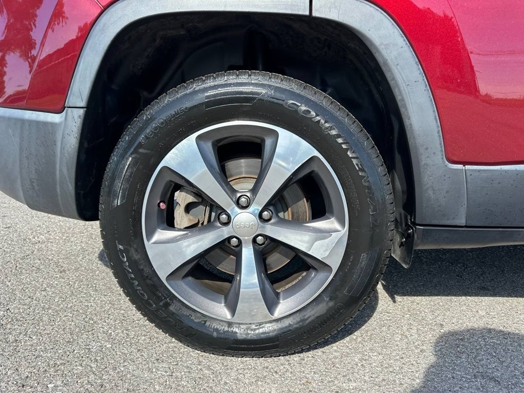 2019 Jeep Cherokee Image 27