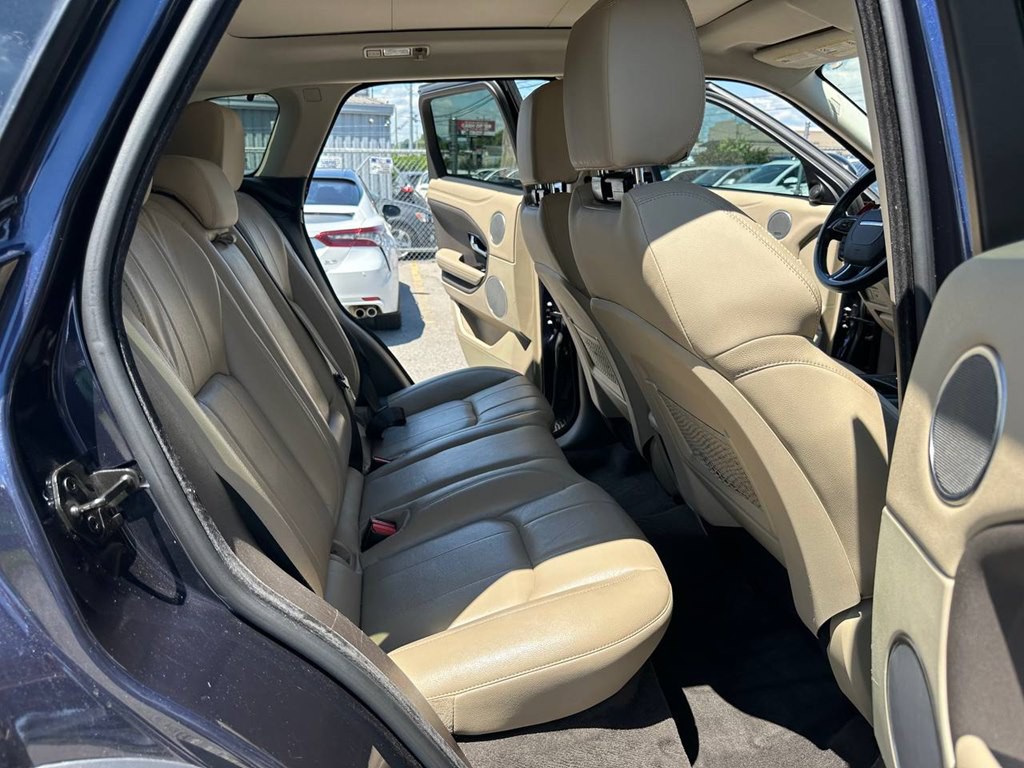 2019 Land Rover Range Rover Evoque Image 19
