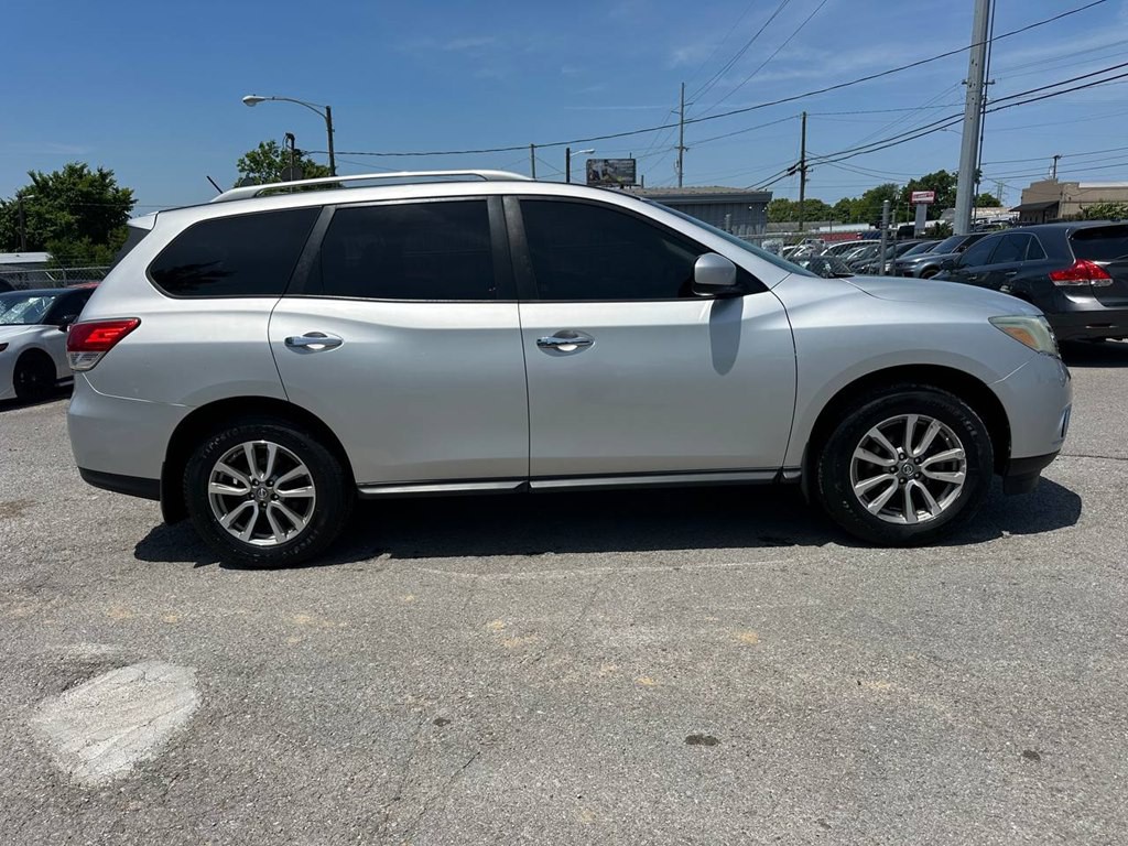 2014 Nissan Pathfinder Image 5