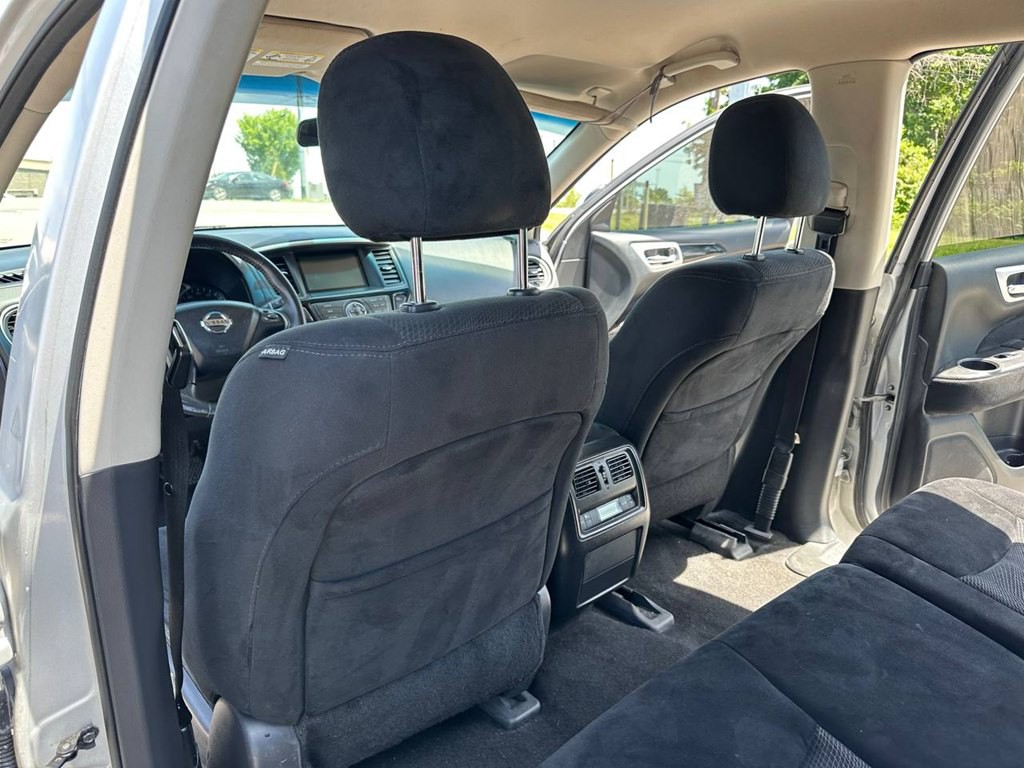 2014 Nissan Pathfinder Image 14