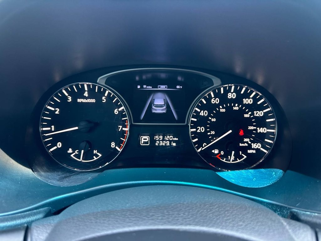 2014 Nissan Pathfinder Image 32