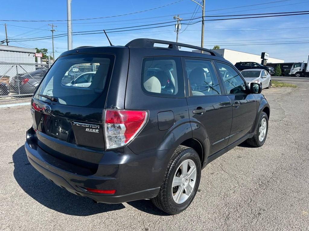 2013 Subaru Forester Image 6