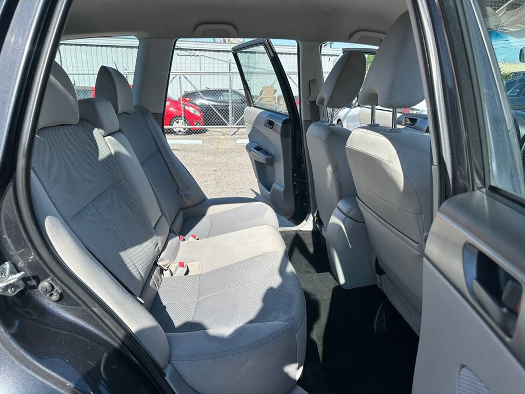 2013 Subaru Forester Image 20