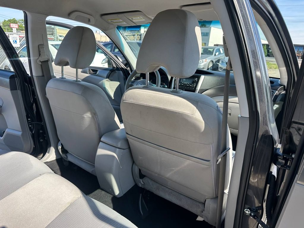 2013 Subaru Forester Image 22