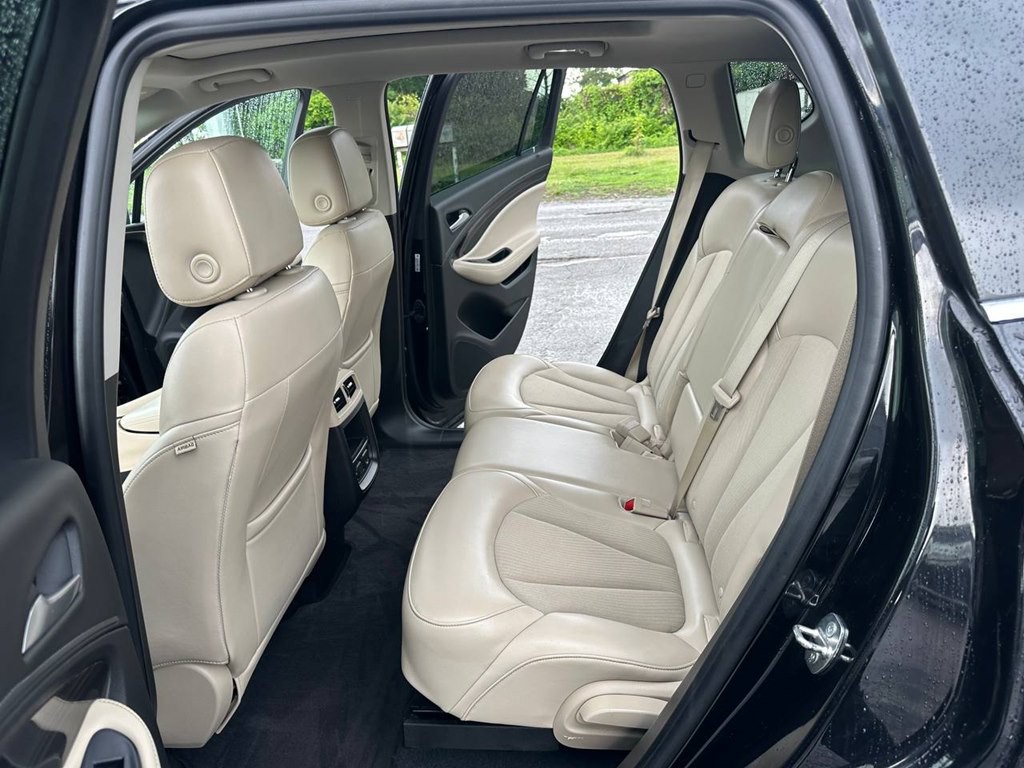 2020 Buick Envision Image 16