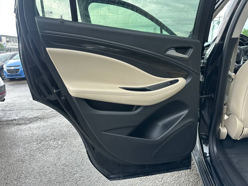 2020 Buick Envision Image 17