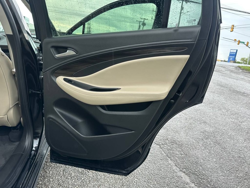 2020 Buick Envision Image 20