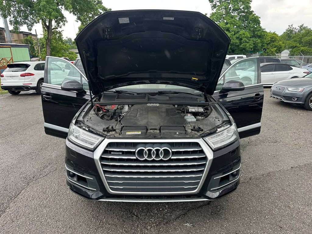 2018 Audi Q7 Image 10
