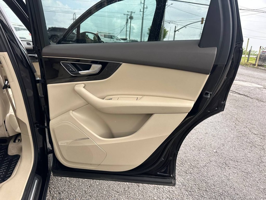 2018 Audi Q7 Image 15
