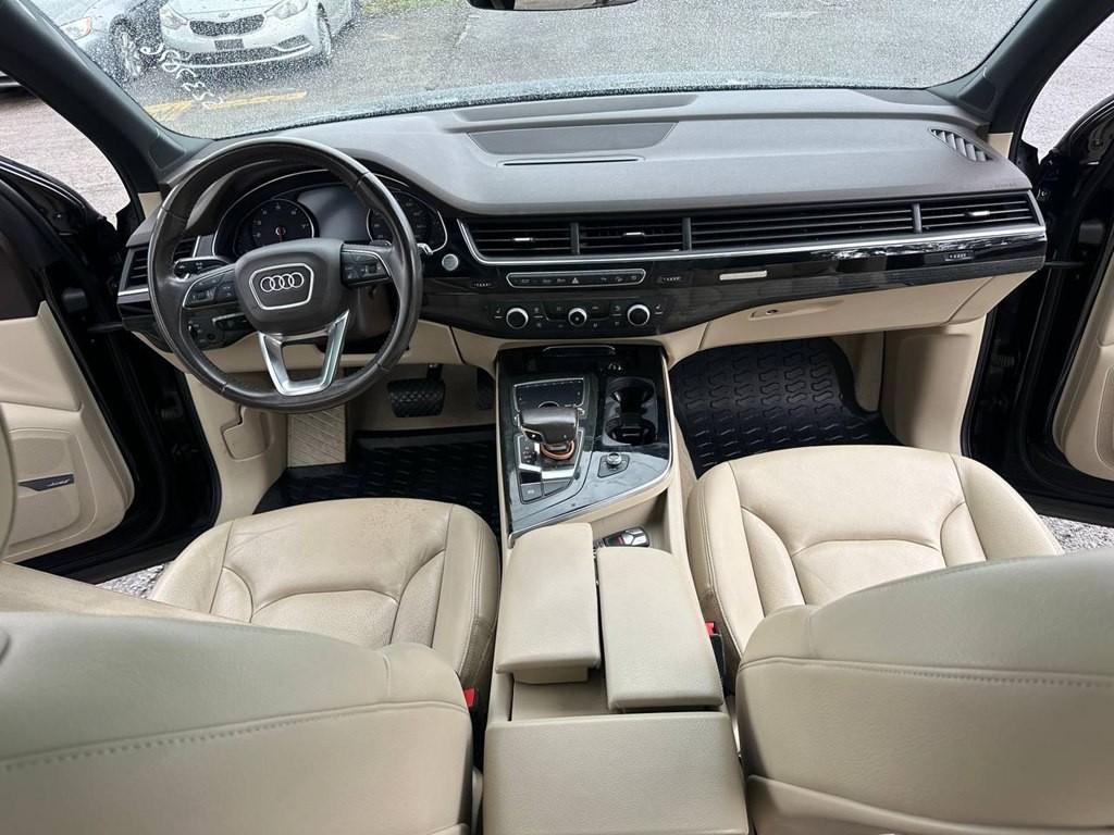 2018 Audi Q7 Image 17
