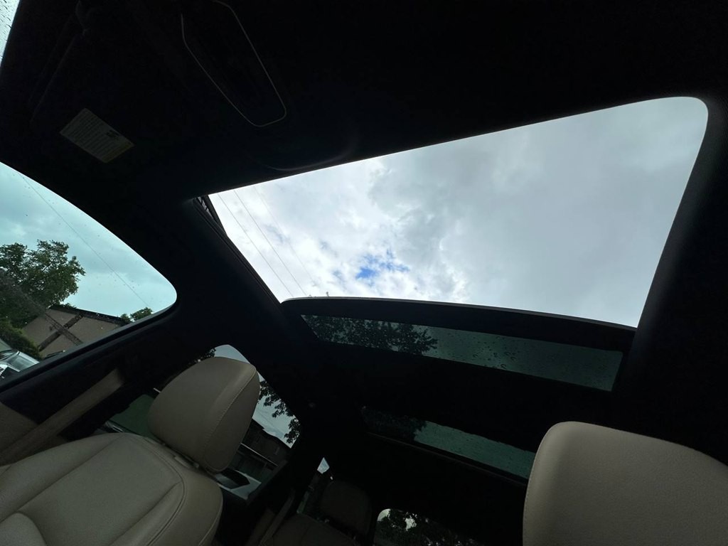 2018 Audi Q7 Image 32