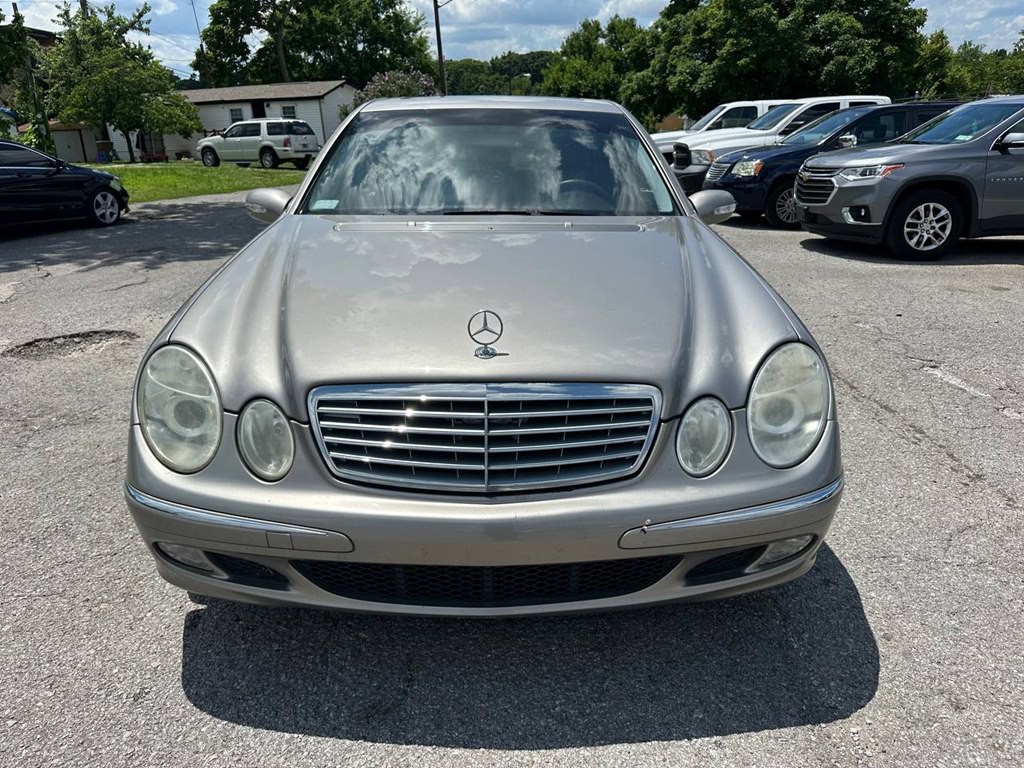 2003 Mercedes-Benz E-Class Image 4
