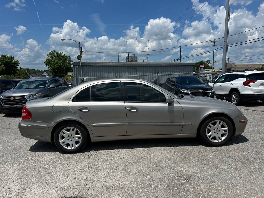 2003 Mercedes-Benz E-Class Image 5