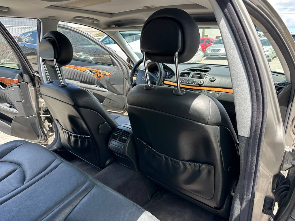2003 Mercedes-Benz E-Class Image 23