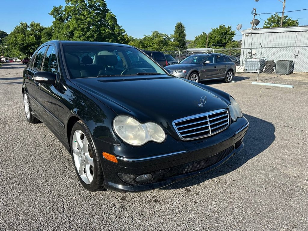 2007 Mercedes-Benz C-Class Image 3