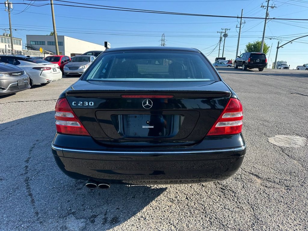 2007 Mercedes-Benz C-Class Image 6