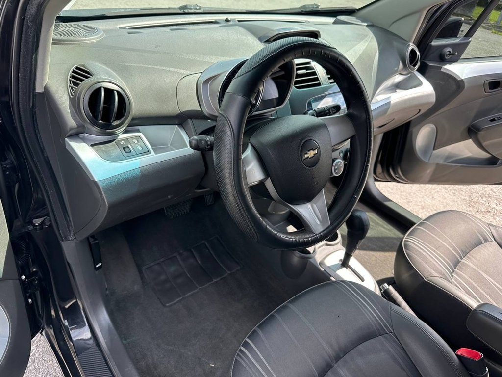 2015 Chevrolet Spark Image 17