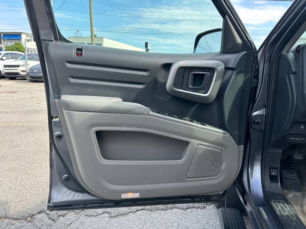 2014 Honda Ridgeline Image 14