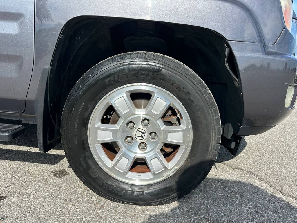 2014 Honda Ridgeline Image 25