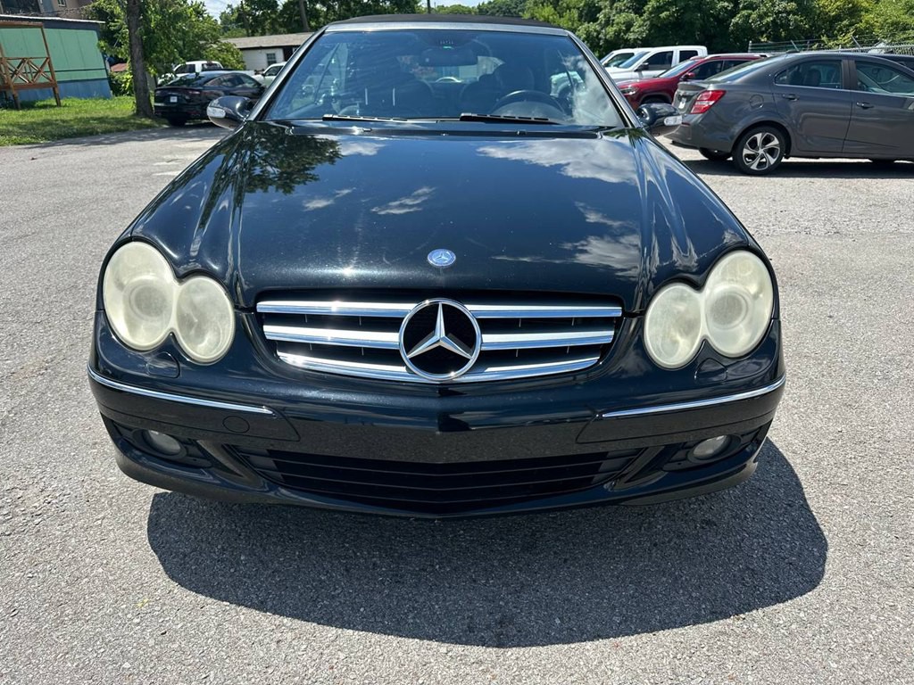 2009 Mercedes-Benz CLK-Class Image 2