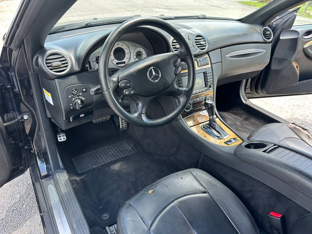 2009 Mercedes-Benz CLK-Class Image 19
