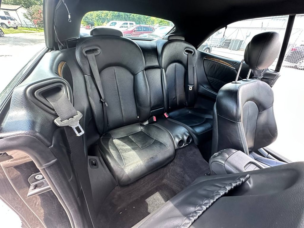 2009 Mercedes-Benz CLK-Class Image 26